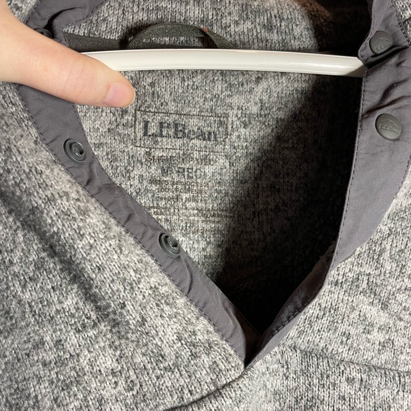 LL Bean pullover - Picture 2 of 3